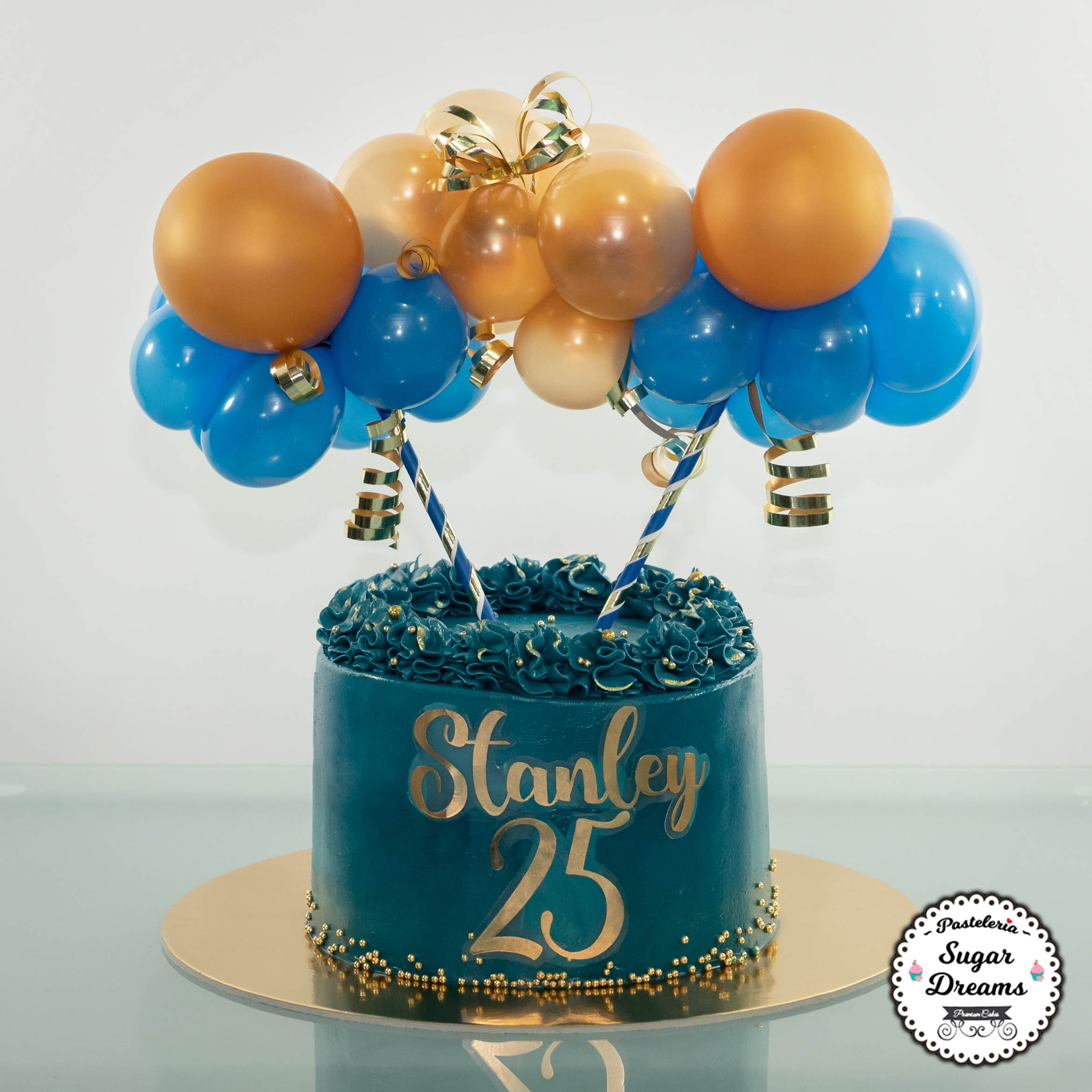 Queque con globos Pasteleria Sugar Dreams